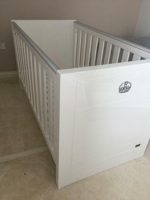 high gloss cot bed
